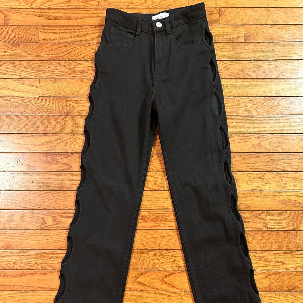 Zara Black Straight Leg Jeans - Picture 3 of 9